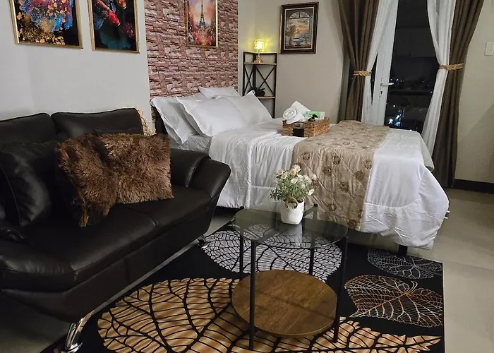 Cozy Dark Luxe Near Mcia Airport Cebu